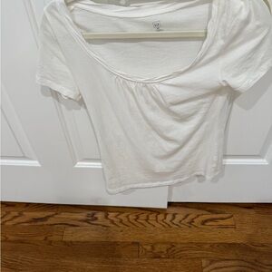 GAP Women's White Scoop Neck Short Sleeve Top